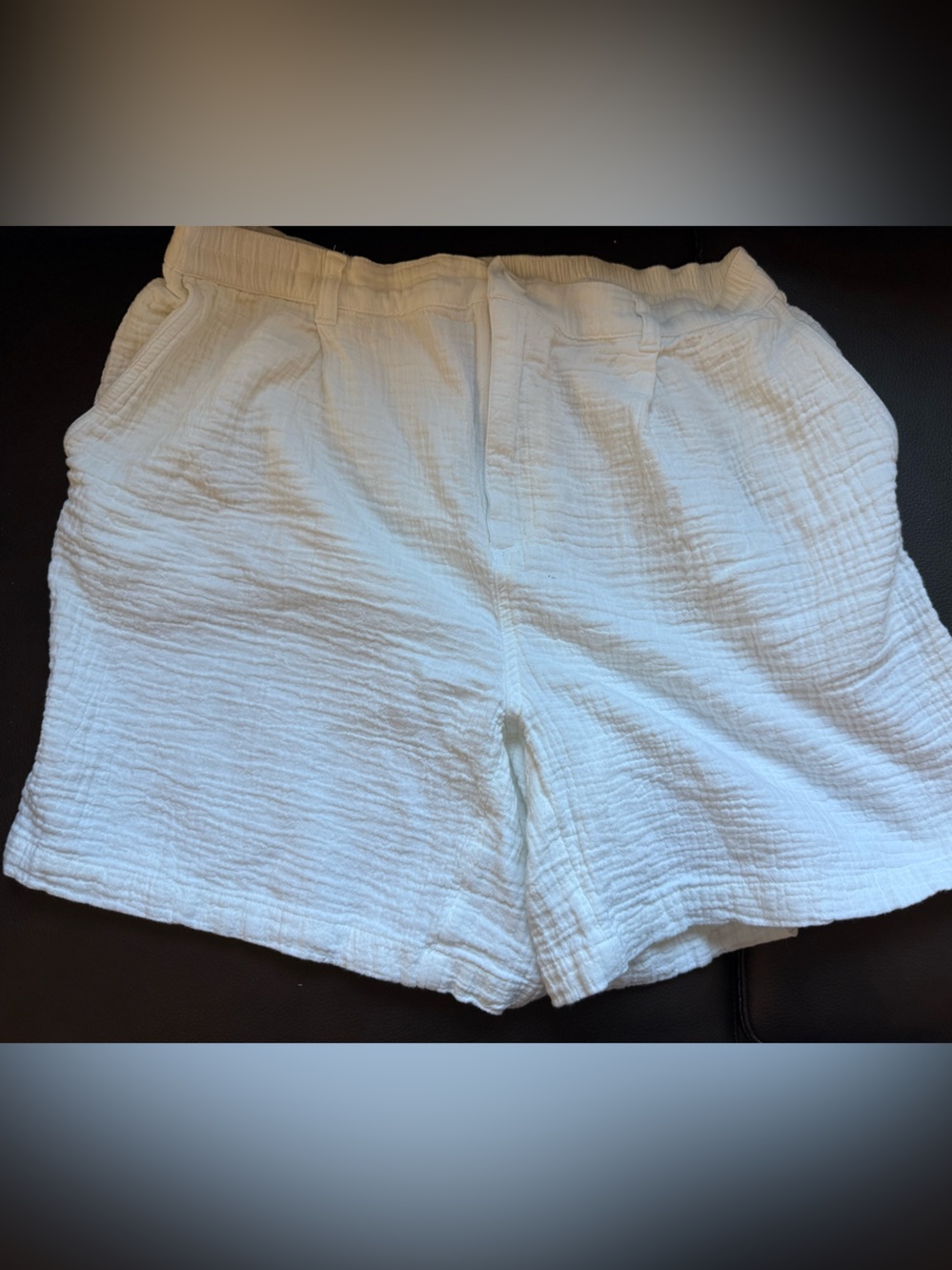 Aerie women’s white 100% cotton short  quantity 2  size L